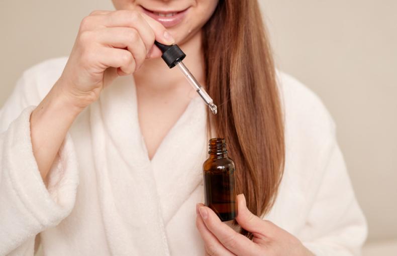 The Multi-Use Serum That Transforms Both Skin & Hair Naturally